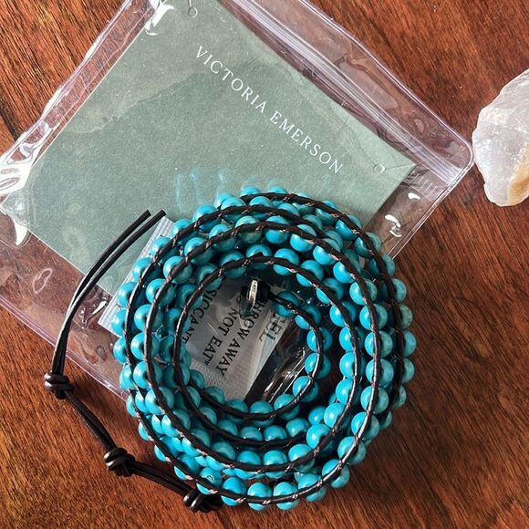 NWT Victoria Emerson Turquoise Crystal Beaded Wrap Bracelet Western Boho Style - Picture 2 of 4